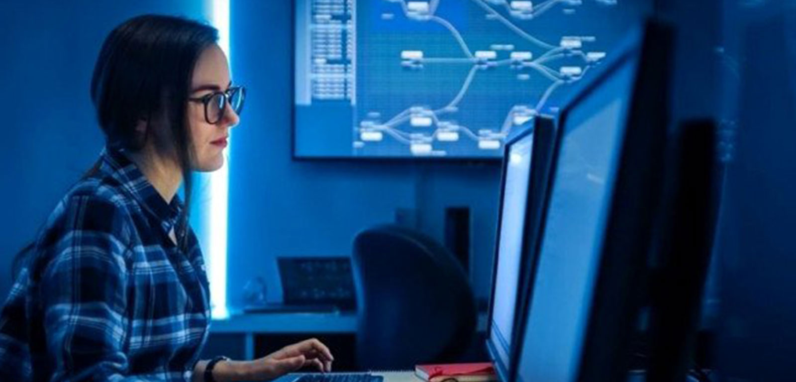 ONCAMPUS Aston Background Image